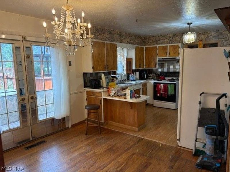 1207 Chaparrel Road SW, Hartville, OH 44632 Photo 17