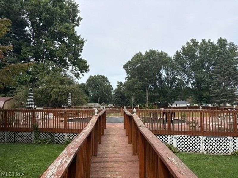 1207 Chaparrel Road SW, Hartville, OH 44632 Photo 8