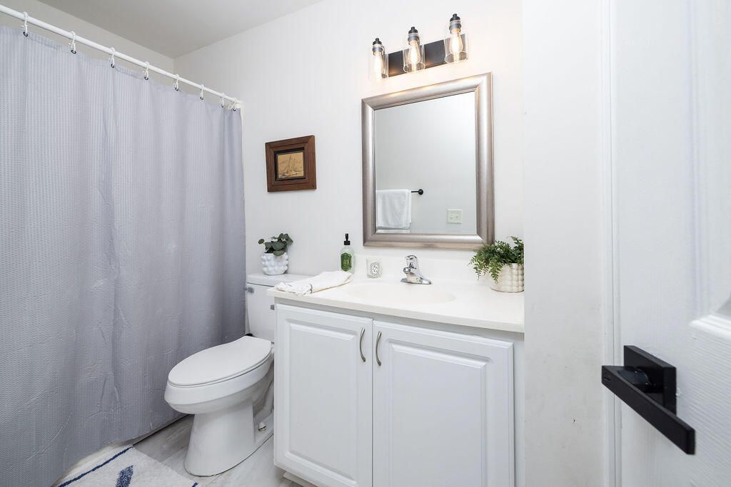 415 Parkdale Drive Photo 18