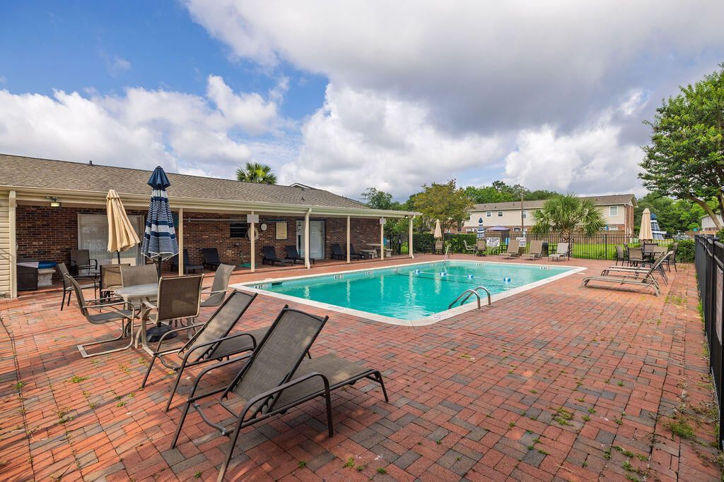 415 Parkdale Drive Photo 23
