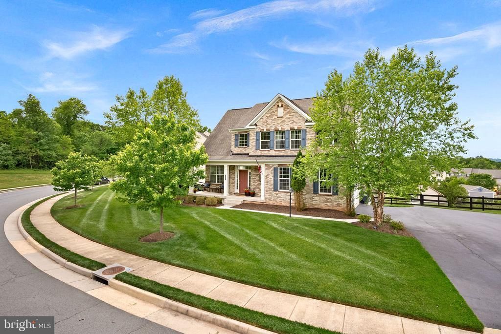 13487 Eagles Rest Drive, Leesburg, VA 20176 Main Photo