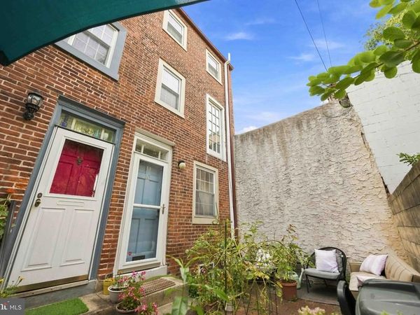 725 PEMBERTON STREET, Unit 10, PHILADELPHIA, PA 19147