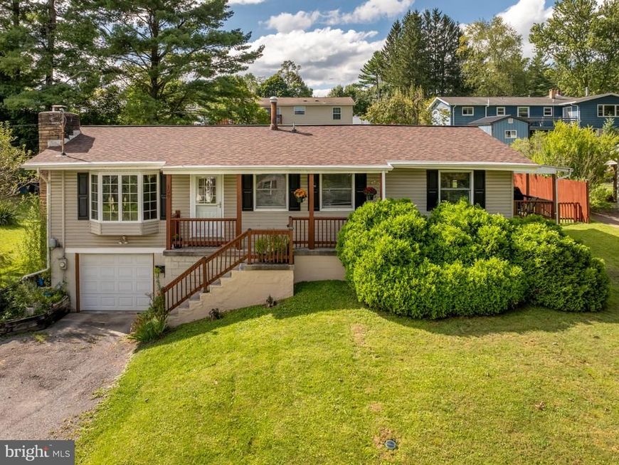 139 S Oakhall Drive , Oakland, MD 21550 Main Photo