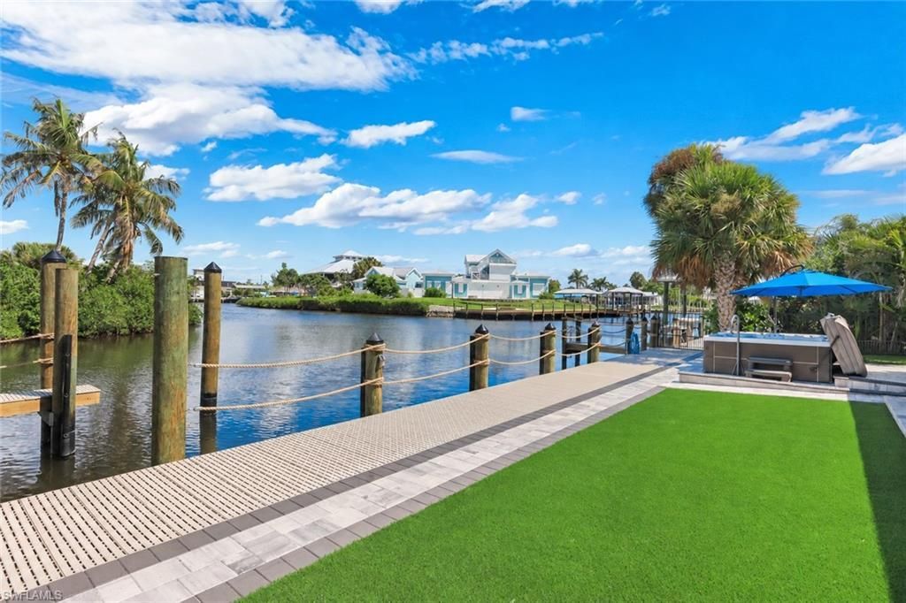 16340 Buccaneer St, Bokeelia, FL 33922 Photo