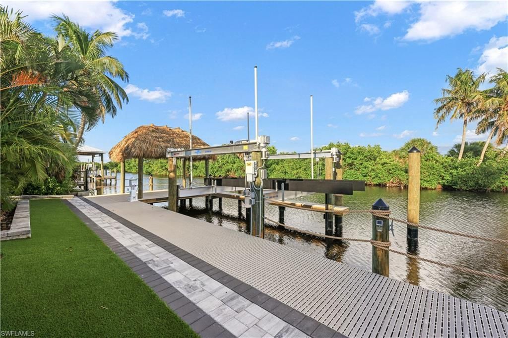 16340 Buccaneer St, Bokeelia, FL 33922 Photo