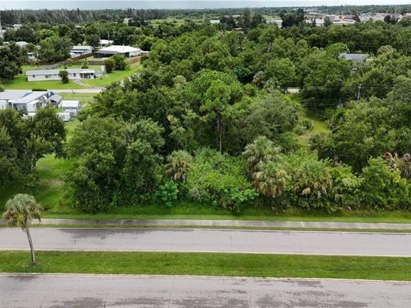 6117 Golf Course BLVD , PUNTA GORDA, FL 33982