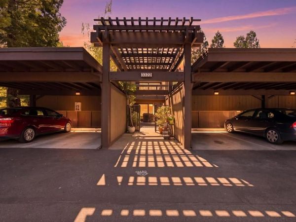 3322 Brittan Avenue, Unit 4, San Carlos, CA 94070