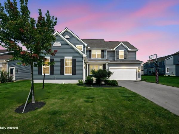 308 Sandhill Crane Street, Pickerington, OH 43147