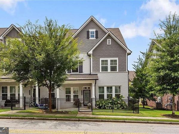 2780 Bell Drive SE, Smyrna, GA 30080
