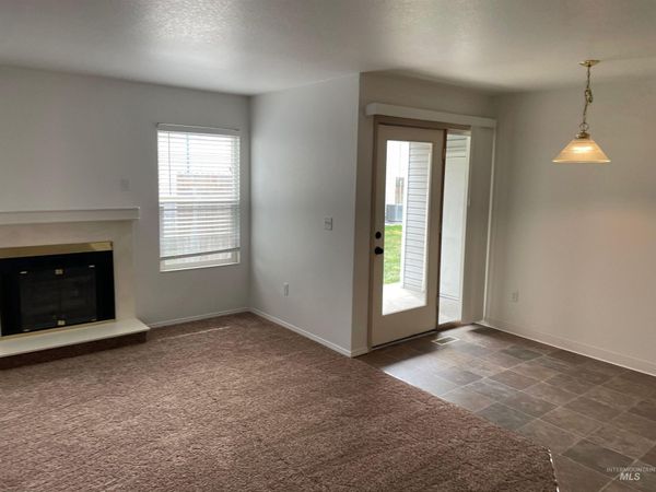 9086 W Sigmont Ln Apt 101, Boise, ID 83709