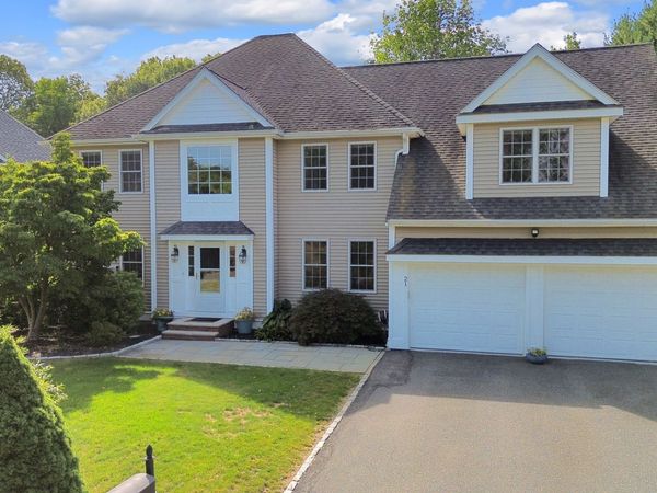 21 Manchester Place, Natick, MA 01760