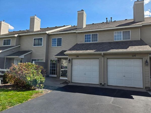 13151 Meadowood Way NW, Unit 136NW, Coon Rapids, MN 55448