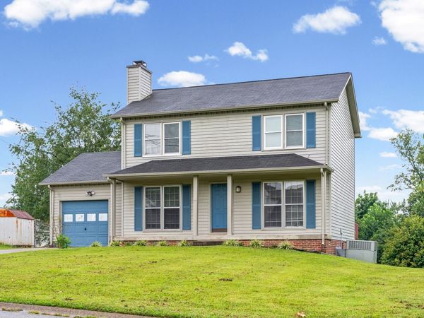 2166 Bauling Ln, Clarksville, TN 37040