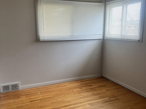842 Schuman Street , Garden, Mi 48135