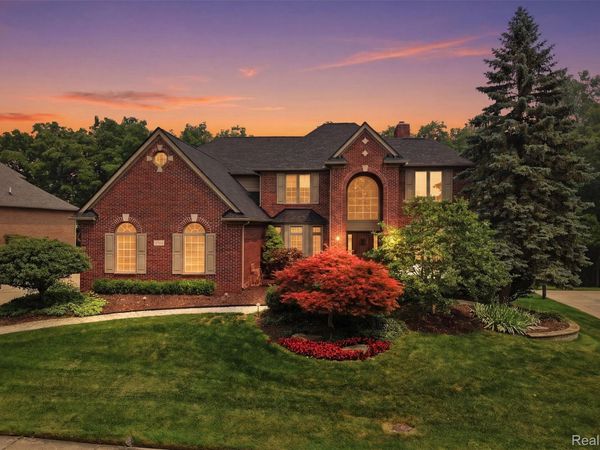 24030 Argyle Street, Novi, Mi 48374