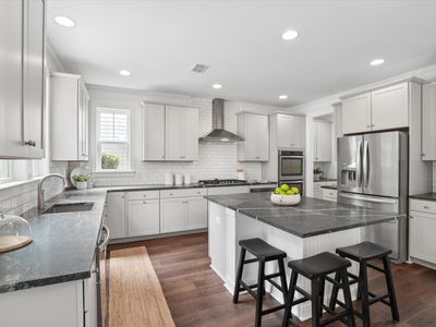 1300 Enfield Lane, Mount Pleasant, SC 29466
