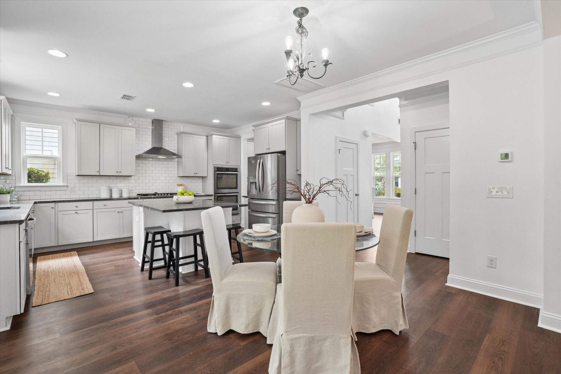 1300 Enfield Lane Photo 21