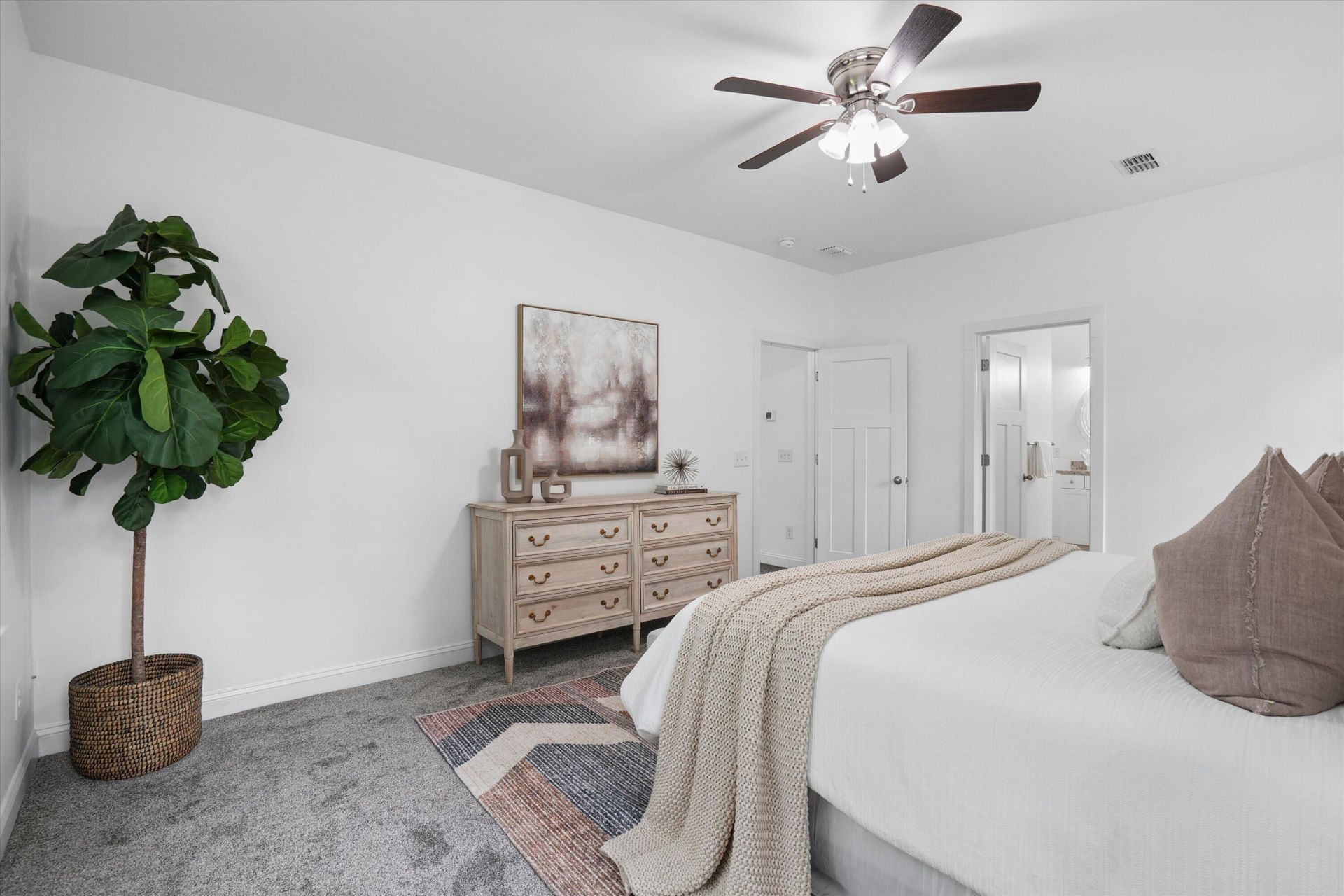1300 Enfield Lane Photo 26