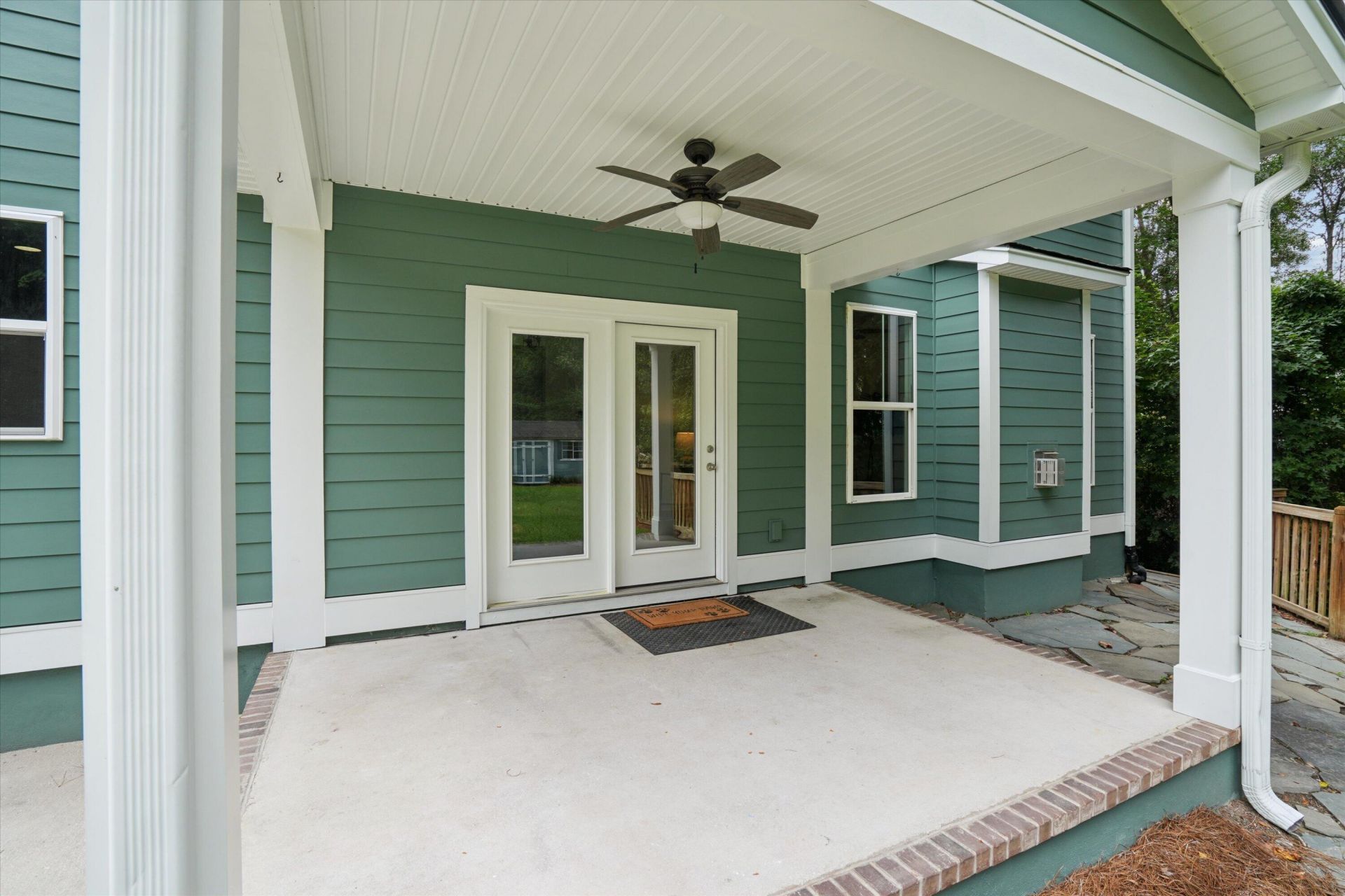 1300 Enfield Lane Photo 37