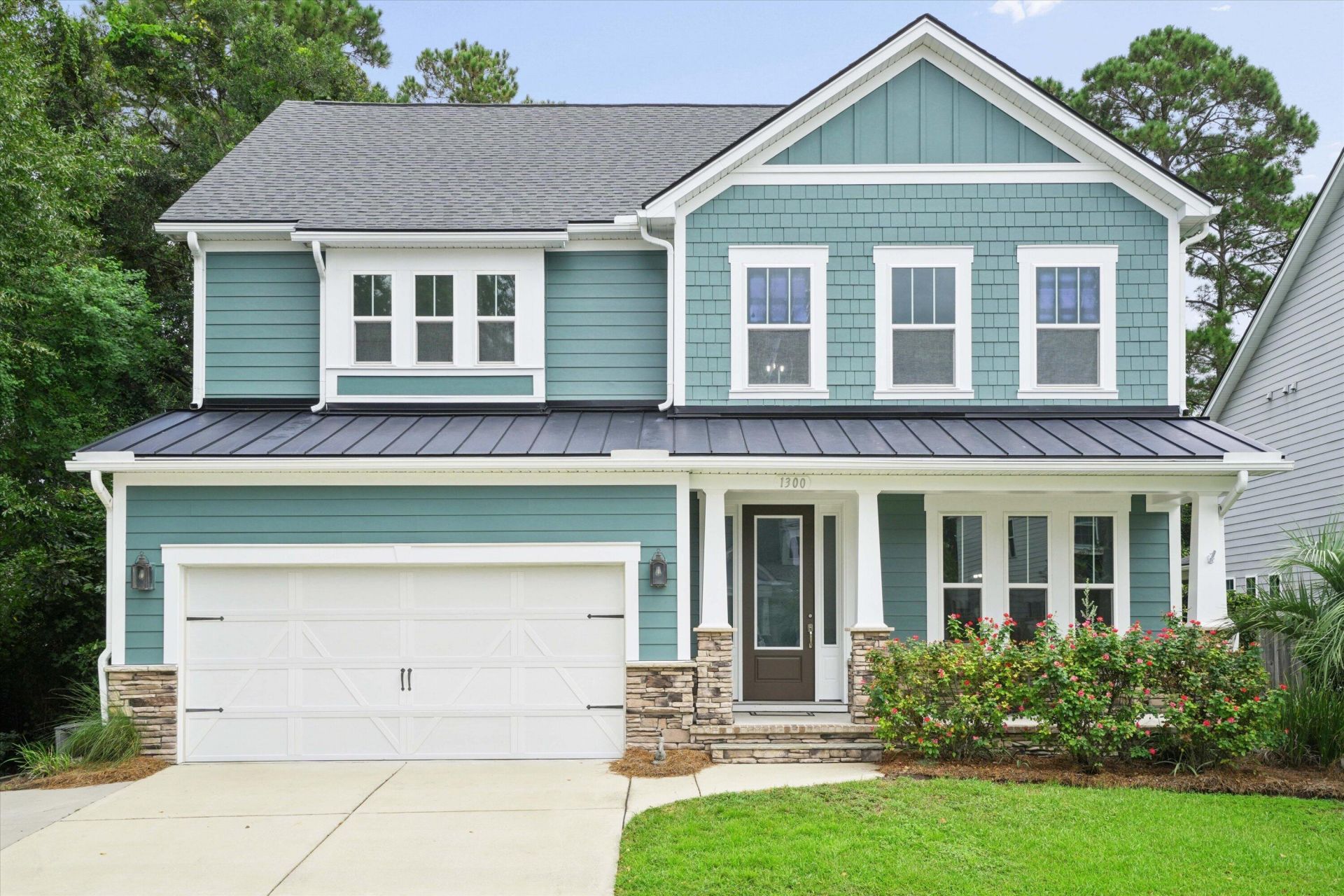1300 Enfield Lane Photo 5