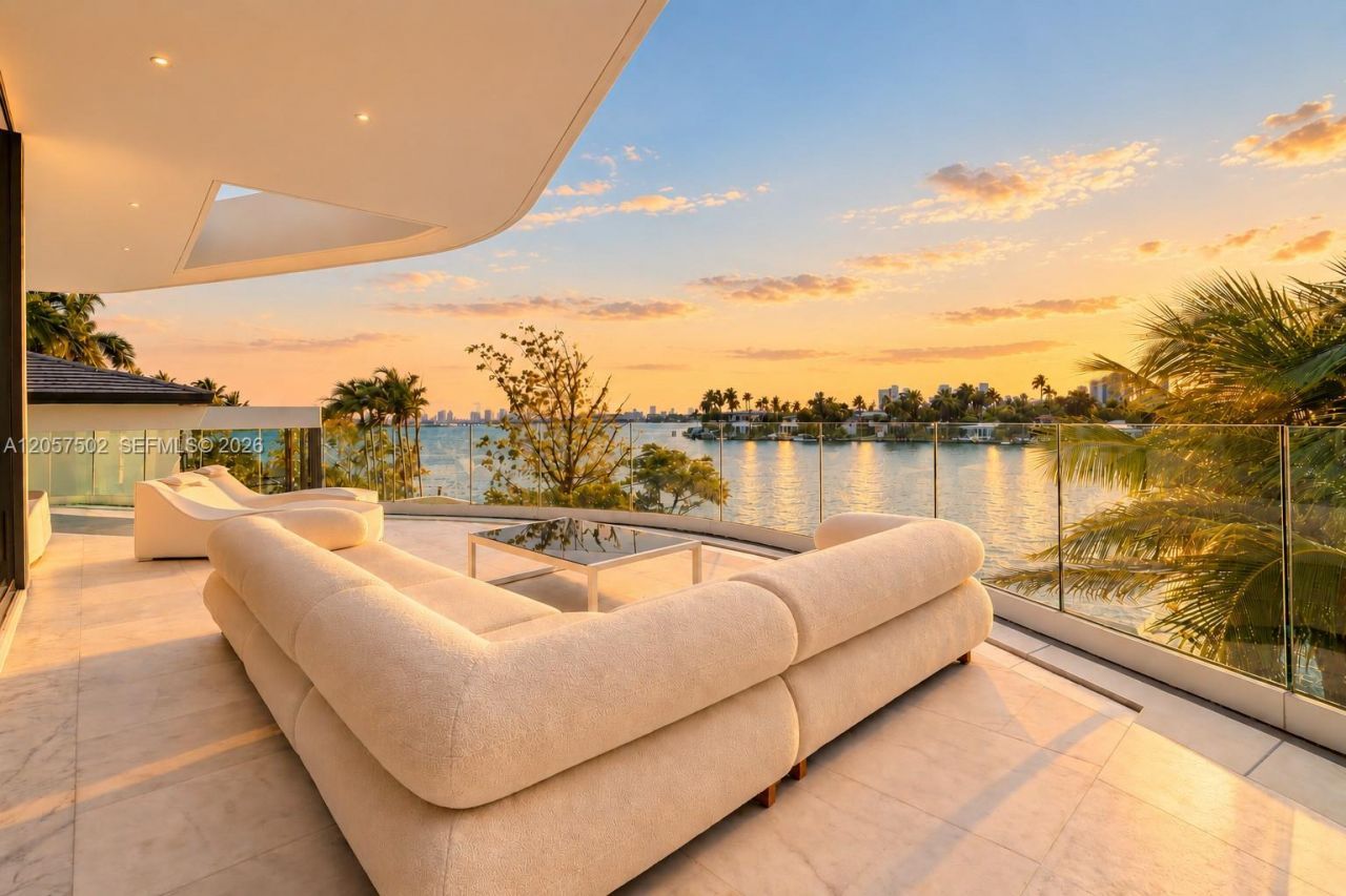 503 E Dilido Dr, Miami Beach, FL 33139 Photo