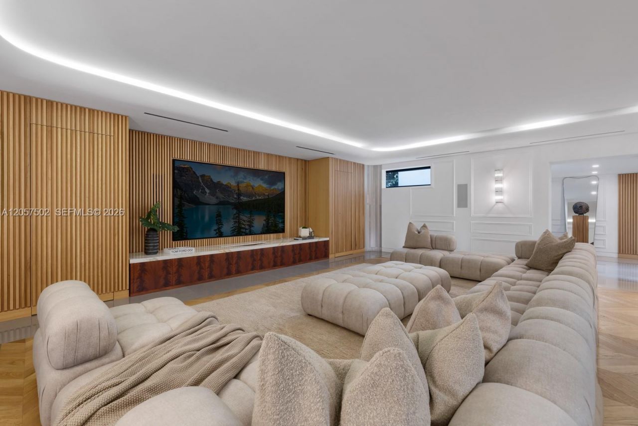 503 E Dilido Dr, Miami Beach, FL 33139 Photo