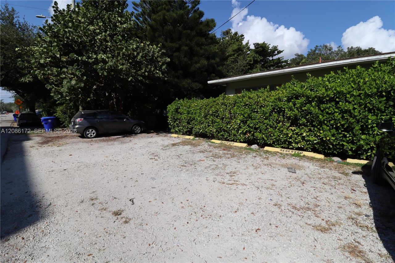 777 NE 85th St, Unit 1, Miami, FL 33138 Photo