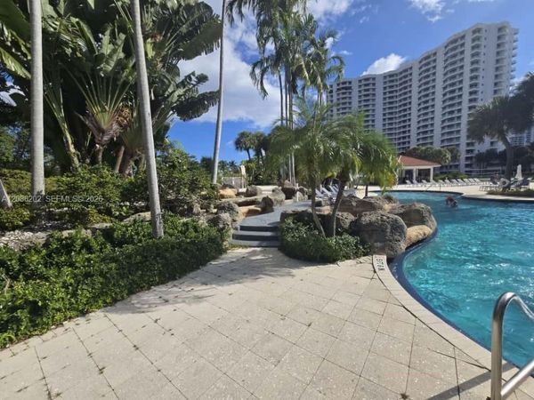 3300 NE 191st St , Unit 1202, Aventura, FL 33180