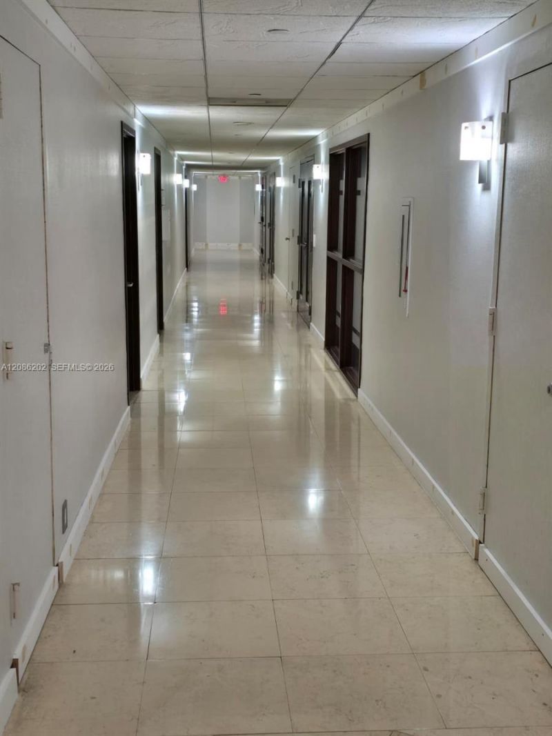 3300 NE 191st St, Unit 1202, Aventura, FL 33180 Photo