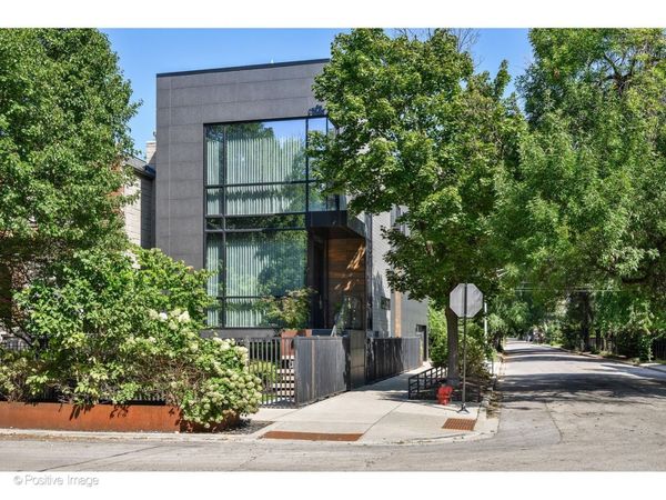 2029 N Hoyne Avenue , Chicago, IL 60647