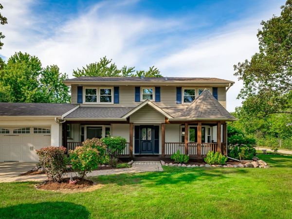 305 E Armitage Avenue, Elmhurst, IL 60126