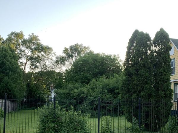 312 N Lotus Avenue , Chicago, IL 60644