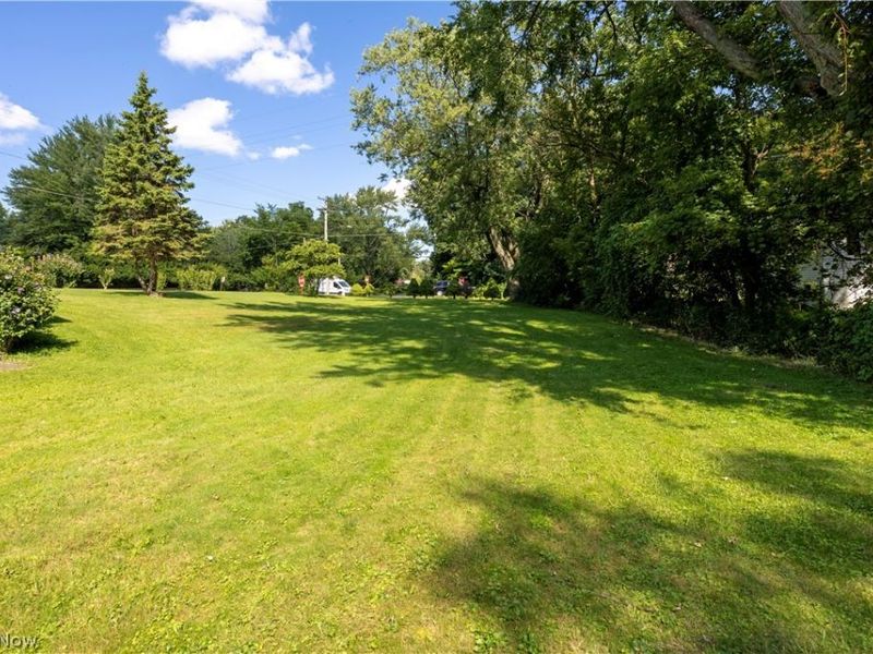 1073 Fir Drive, Mansfield, OH 44906 Photo 6