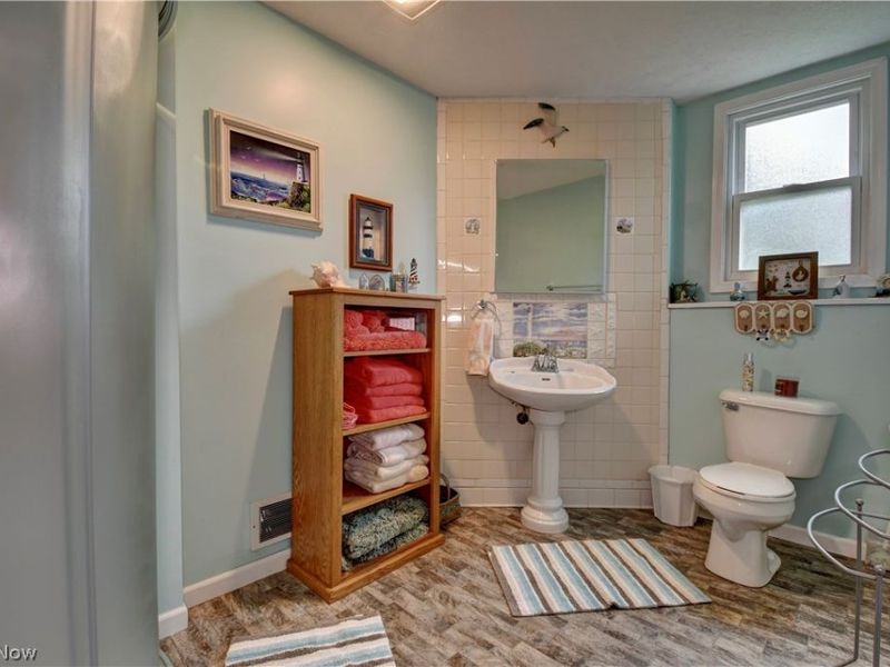 9263 Manchester Avenue SW, Beach City, OH 44608 Photo 30