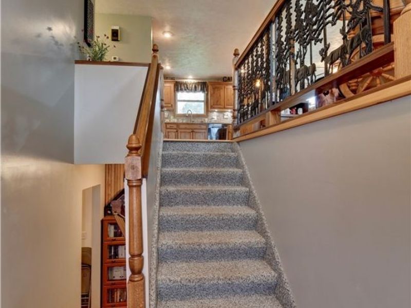 9263 Manchester Avenue SW, Beach City, OH 44608 Photo 5