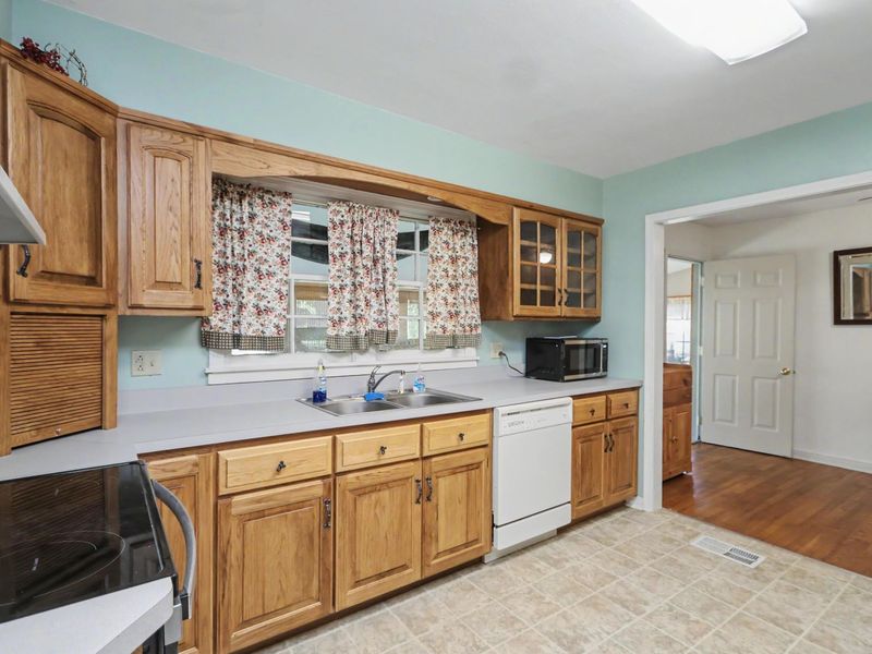 536 Euclid Avenue, Bucyrus, OH 44820 Photo 6