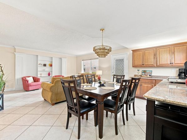 4 Flanders A, Delray Beach, FL 33484