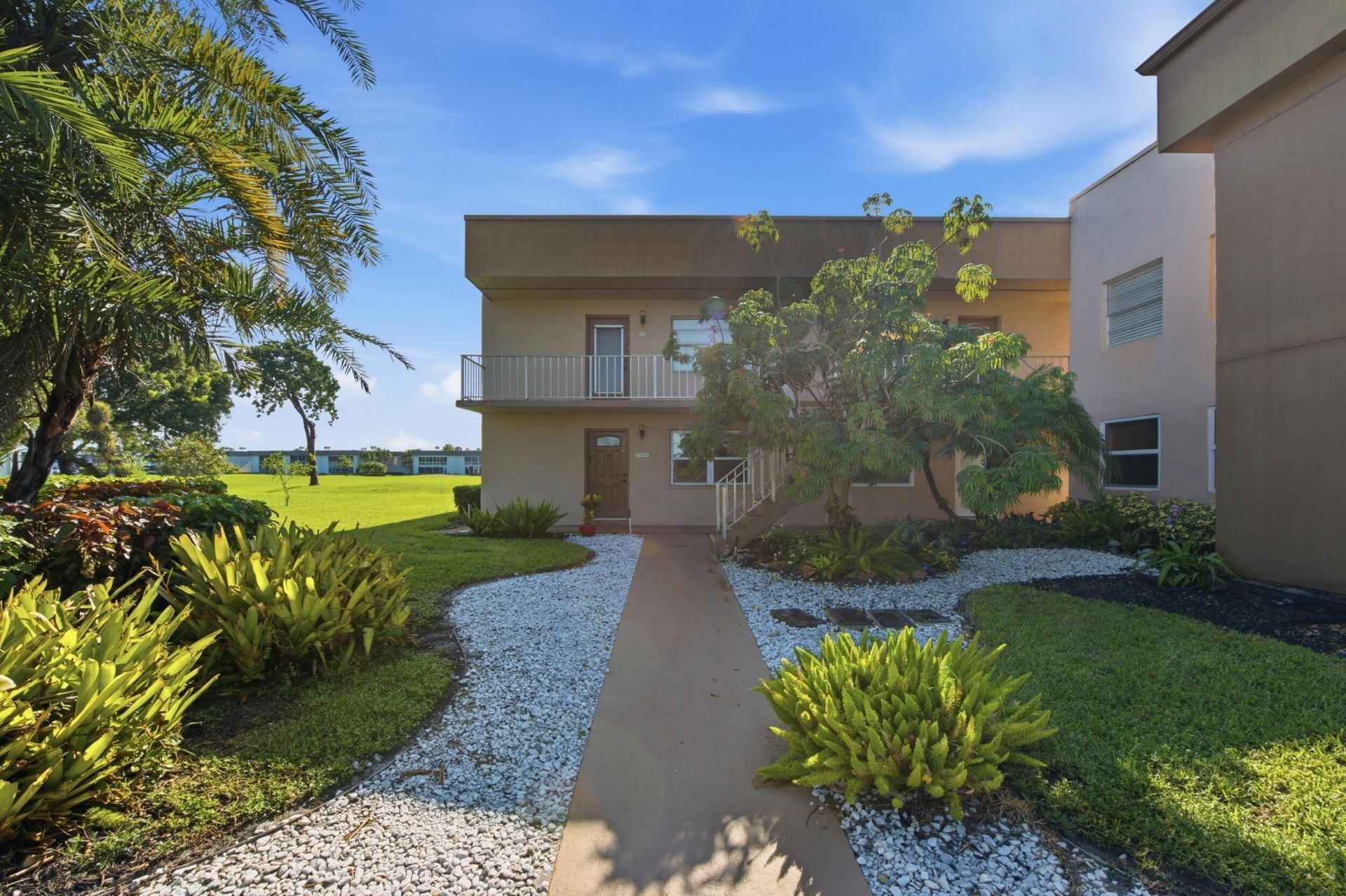 4 Flanders A, Delray Beach, FL 33484 Photo