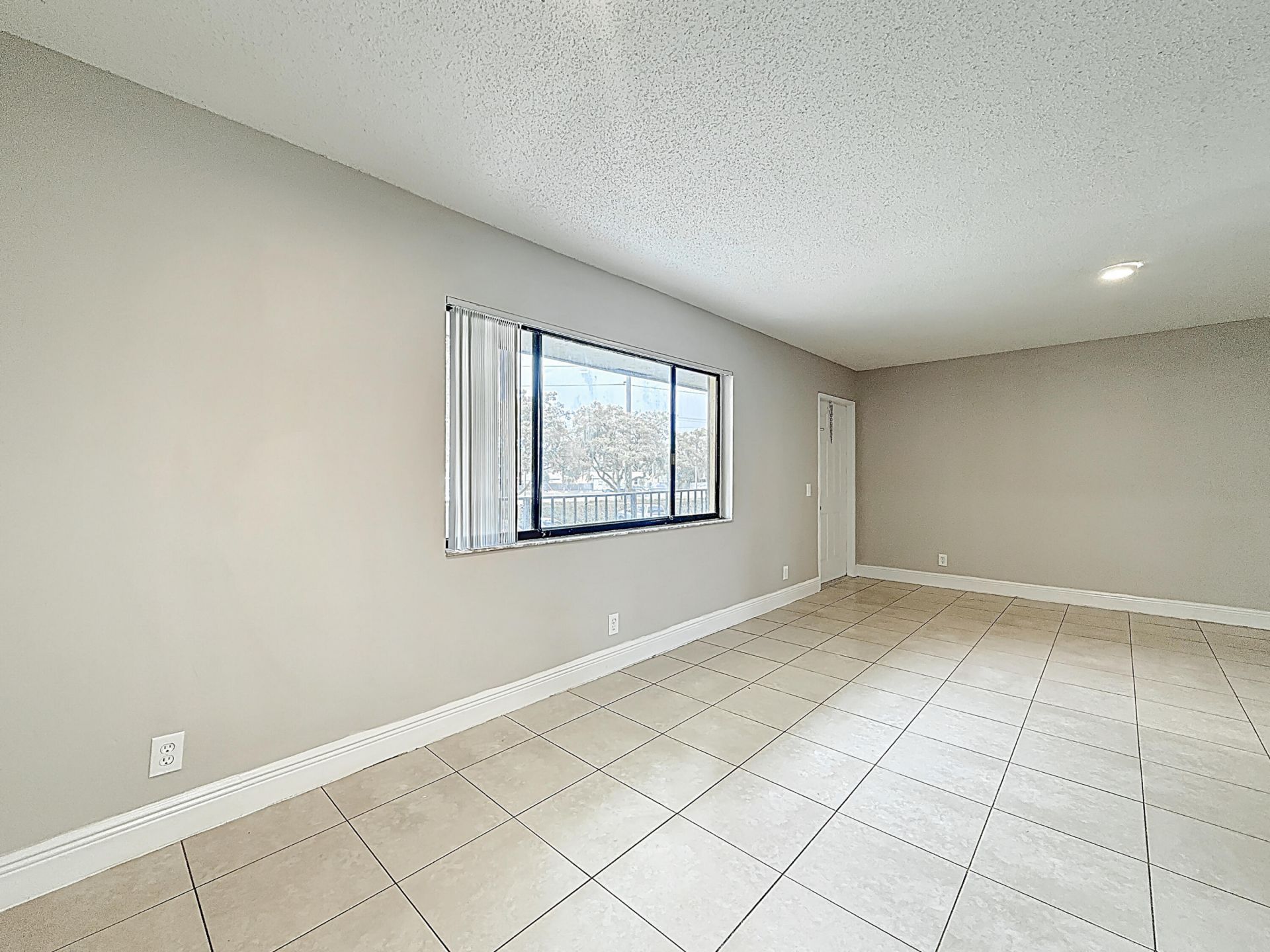 719 Meadows Circle, Boynton Beach, FL 33436 Photo