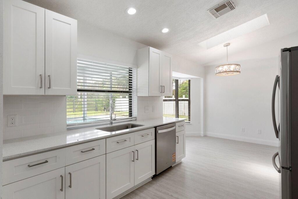 160 SW Grove Avenue, Port Saint Lucie, FL 34983 Photo