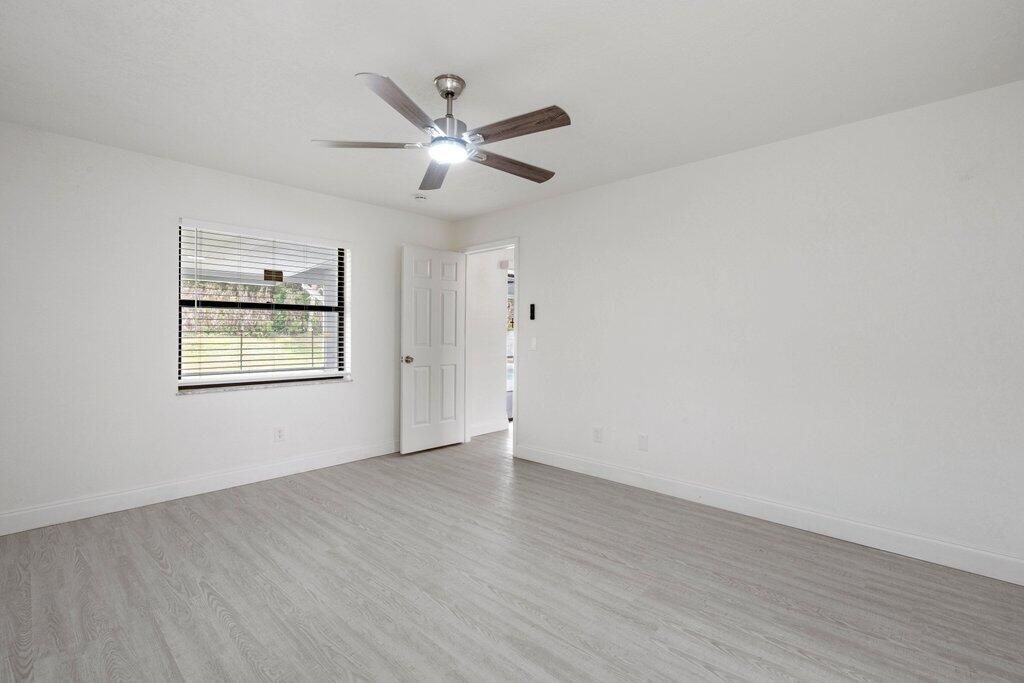 160 SW Grove Avenue, Port Saint Lucie, FL 34983 Photo