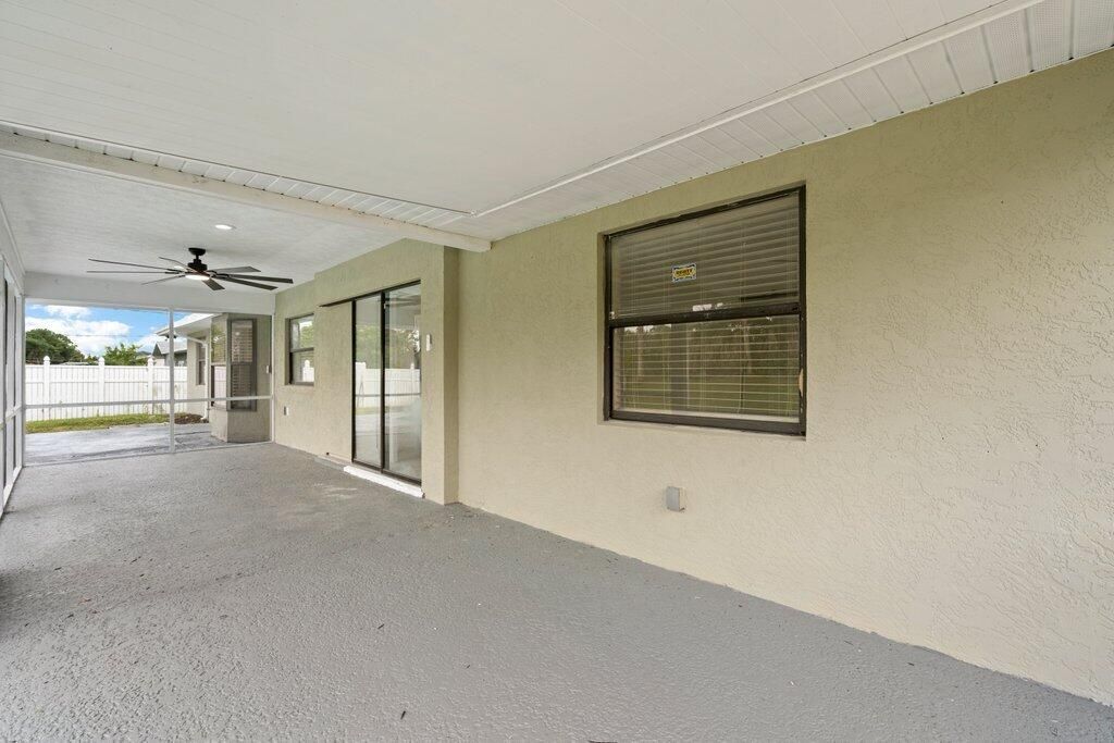 160 SW Grove Avenue, Port Saint Lucie, FL 34983 Photo