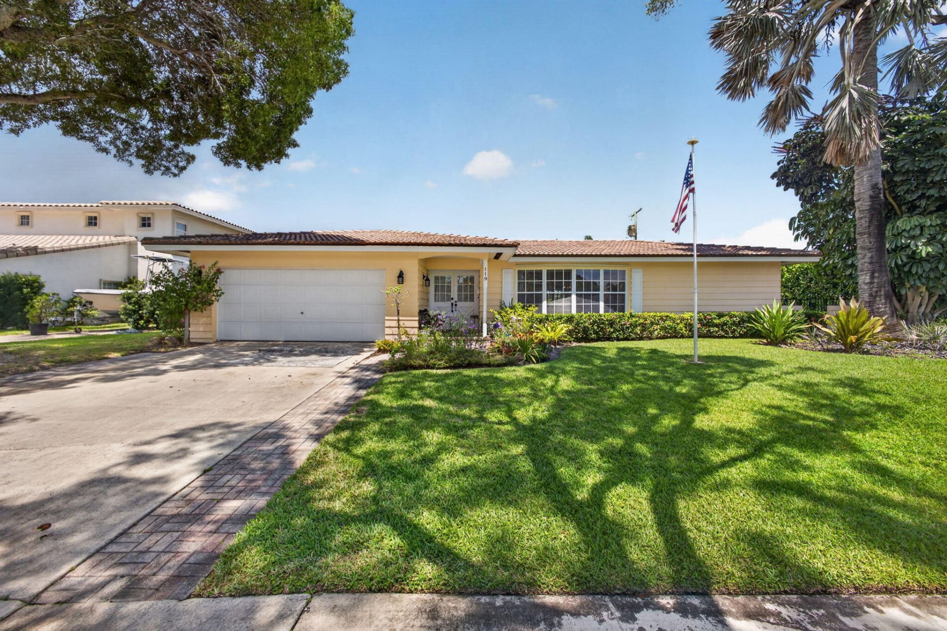 119 Cruiser Road S, North Palm Beach, FL 33408 Photo