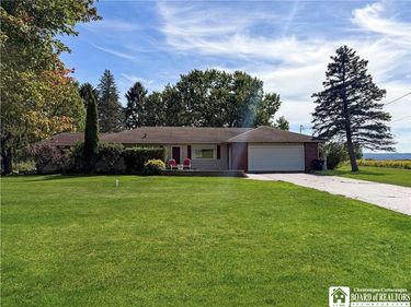 3201 Moon Road , Jamestown, NY 14701