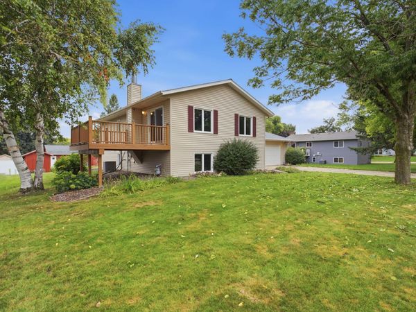 2704 13th Avenue NW, Willmar, MN 56201