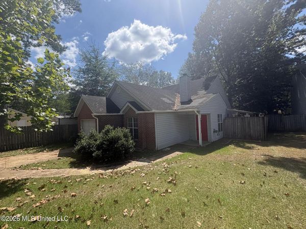 2012 Red Oak Drive, Brandon, MS 39042