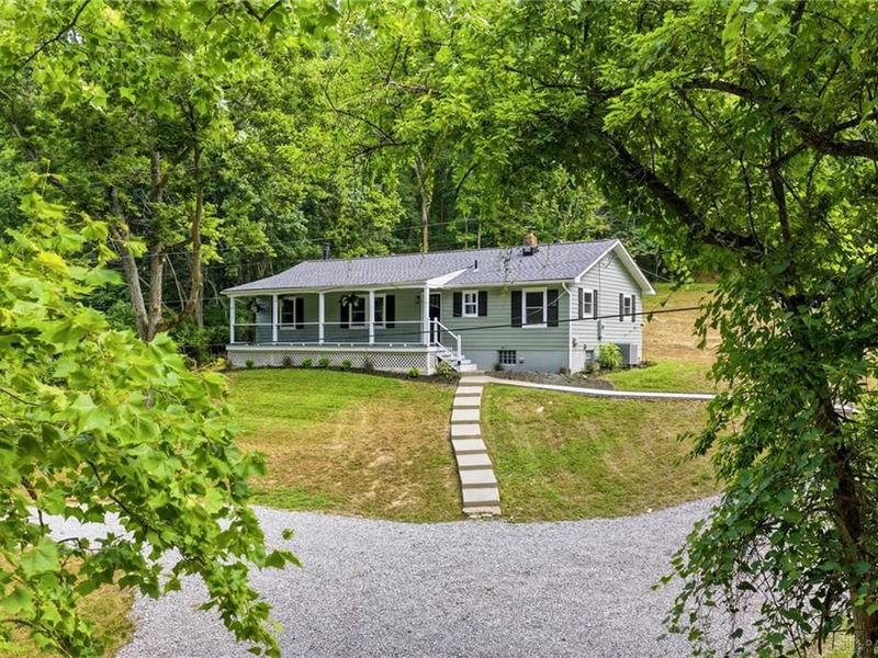 892 Happy Lane, Miamitwpclermont, OH 45150 Photo 4