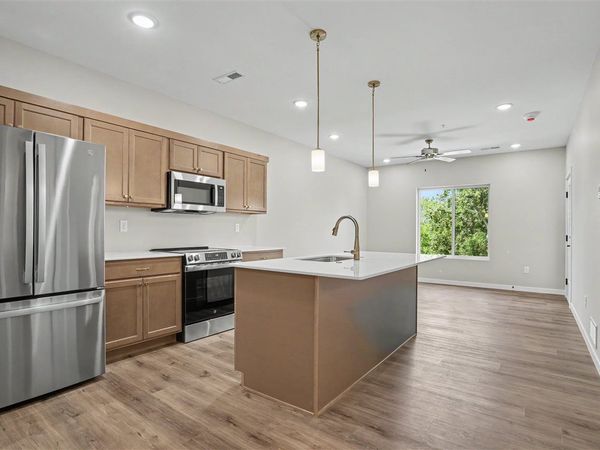4428 Deer Creek Rd, Unit 208, Iowa City, IA 52246