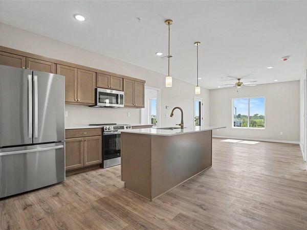 4428 Deer Creek Rd, Unit 209, Iowa City, IA 52246