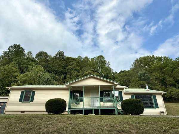 1927 Hurricane Creek Rd , Lynchburg, TN 37352